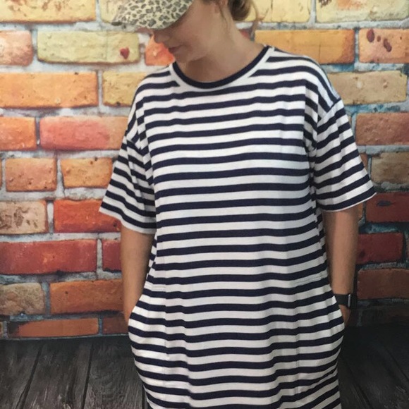 SALE NWT Terry Knit Navy Striped Dress - Picture 4 of 4
